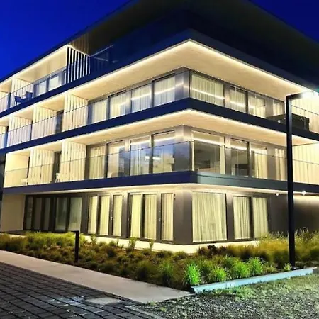 Sea And Mielno - The Hide No2